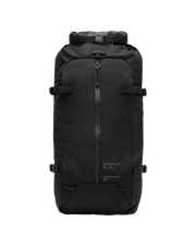 Snow Pro Backpack 32L Black Out02.png