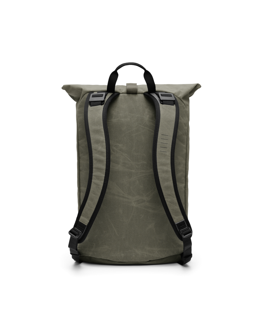 Essential Backpack 12L Forest Green_4.png