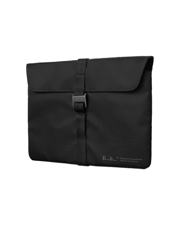 Essential Laptop sleeve 13 Black Out.png