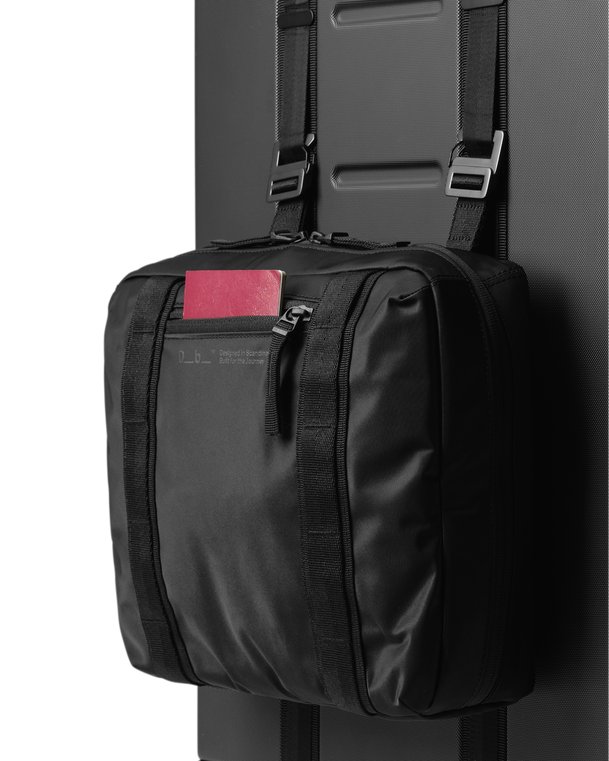 Essential Travel Organizer Black Out