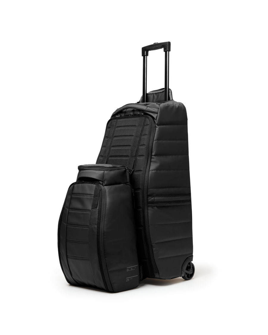 Hugger Backpack 20L Reflective Black-8.png