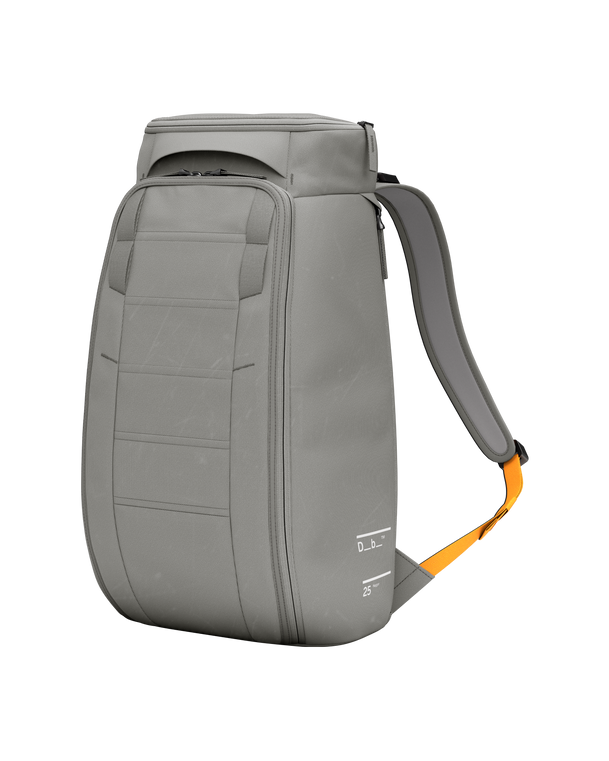 Hugger Backpack 25L Sand Grey-6.png