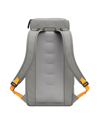 Hugger Backpack 25L Sand Grey-7.png