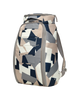 Hugger Backpack 30L Line Cluster04-5.png