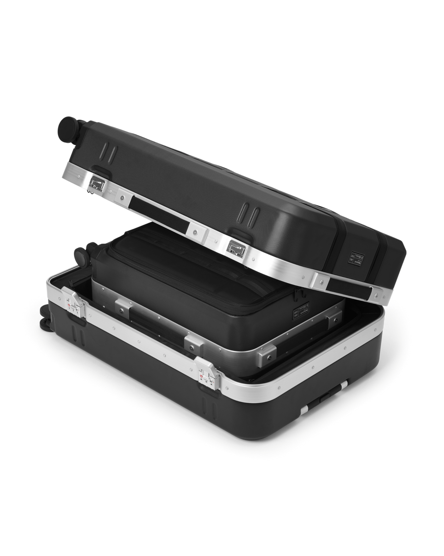 Ramverk Pro Carry-on Silver