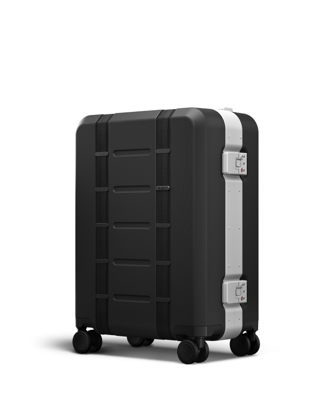 Ramverk Pro Carry-on Silver