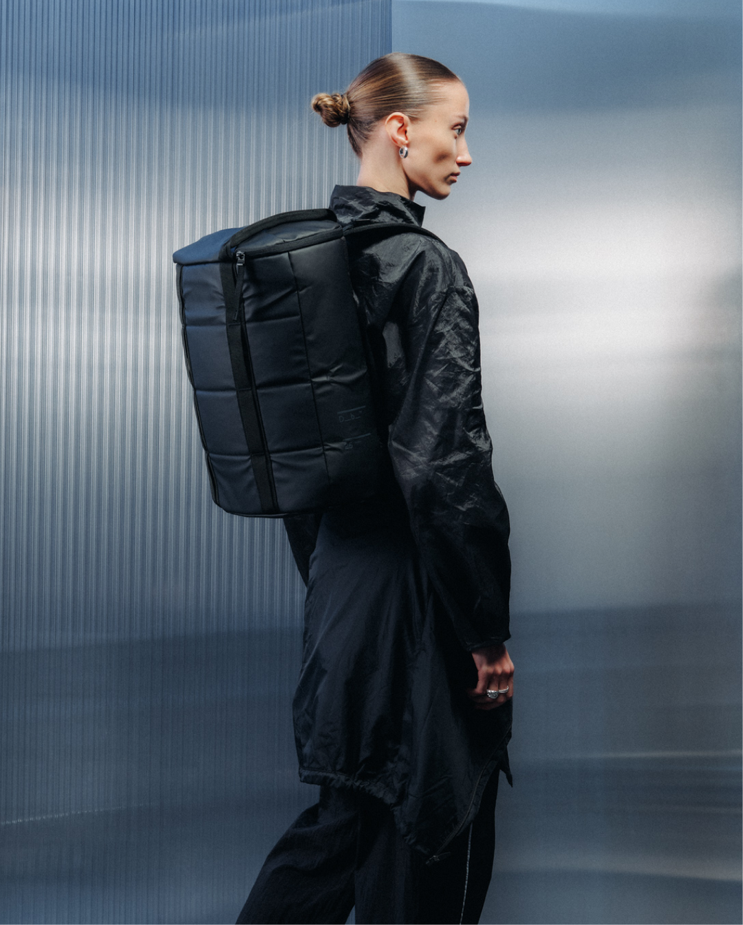 Roamer Duffel 25L Black Out_SS25.png