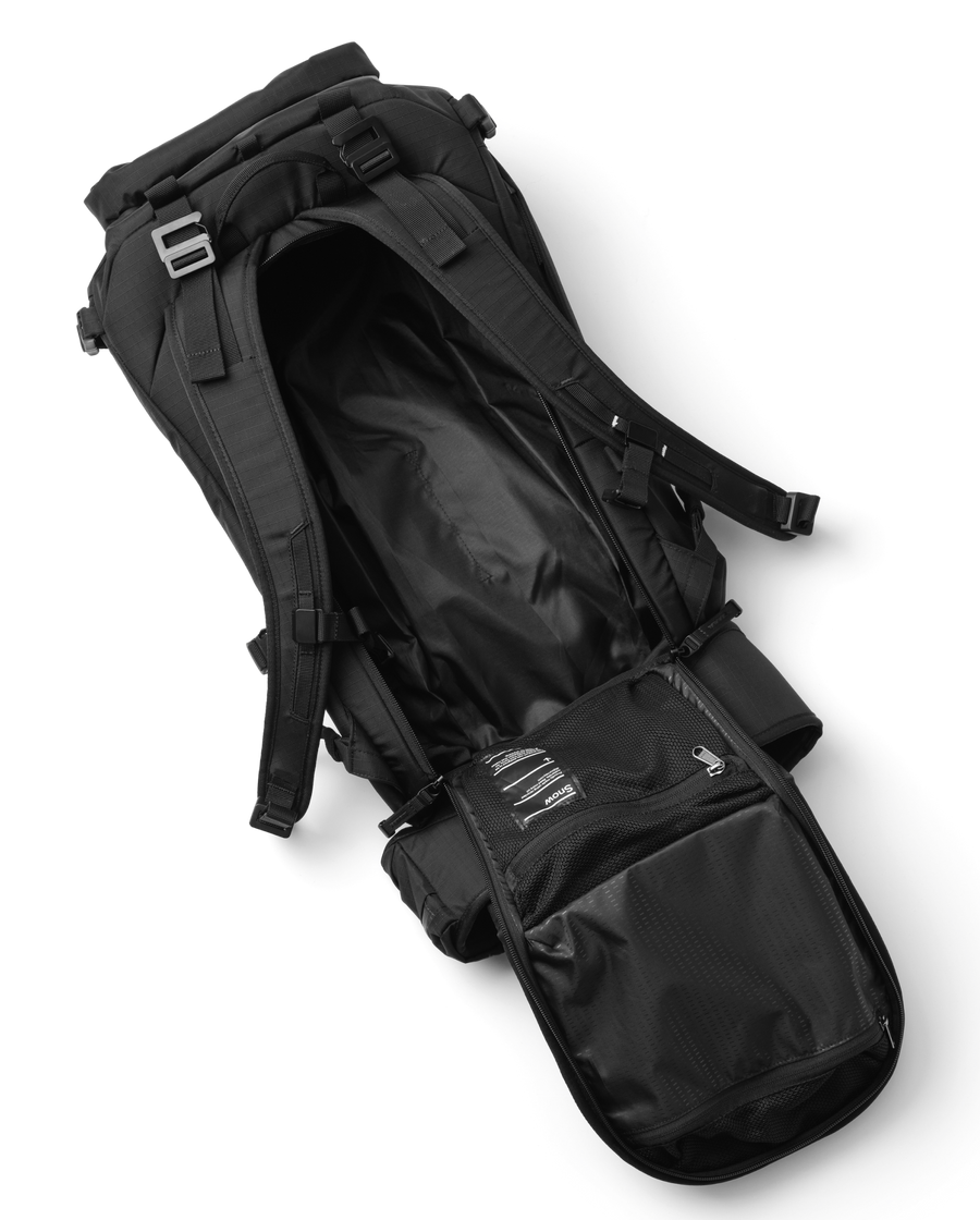 Snow Pro Backpack 25L Black Out