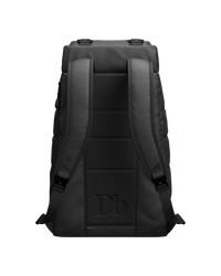 TheStrom25LBackpack-15_ebb0bc6f-1b86-481a-b1bd-1a77cd5e75b7.png