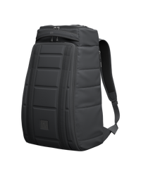 TheStrom25LBackpack-1_0213f00f-4045-4b7d-973e-f3fd14f176ab.png