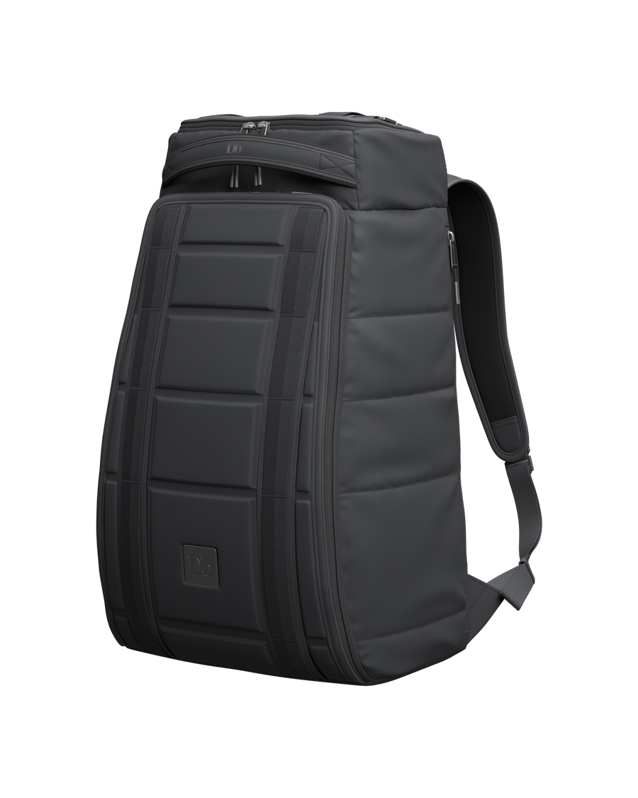 TheStrom25LBackpack-1_0213f00f-4045-4b7d-973e-f3fd14f176ab.png