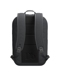 TheVarldsvan17LBackpack-1_ce16b26b-f465-41a1-bfae-339826a03d62.png