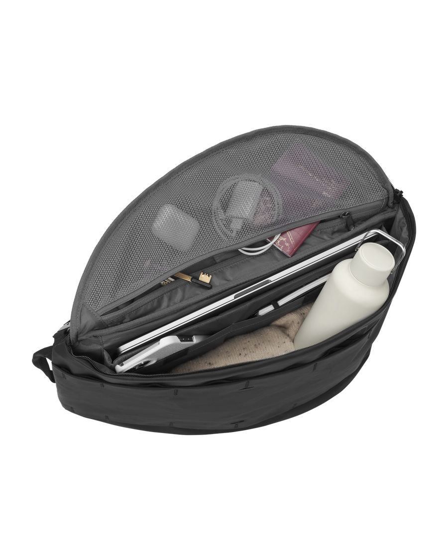 TheVinge15LBackpack-8.png